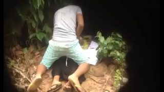 Quay lén cảnh đụ nhau của anh hàng xóm với gái một con – Quaylen.xyz