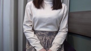 Hiếp dâm gái xinh tại phòng ngủ – Quaylen.xyz